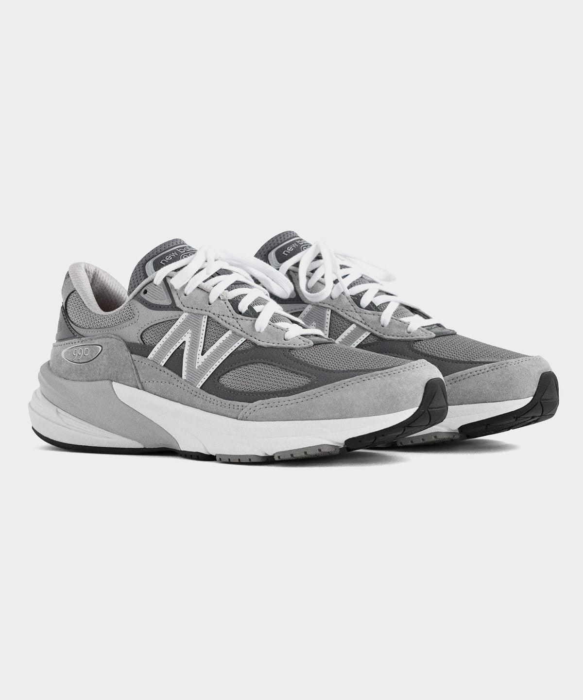 Todd Snyder New Balance Made in USA 990v6 Sneaker - GREY