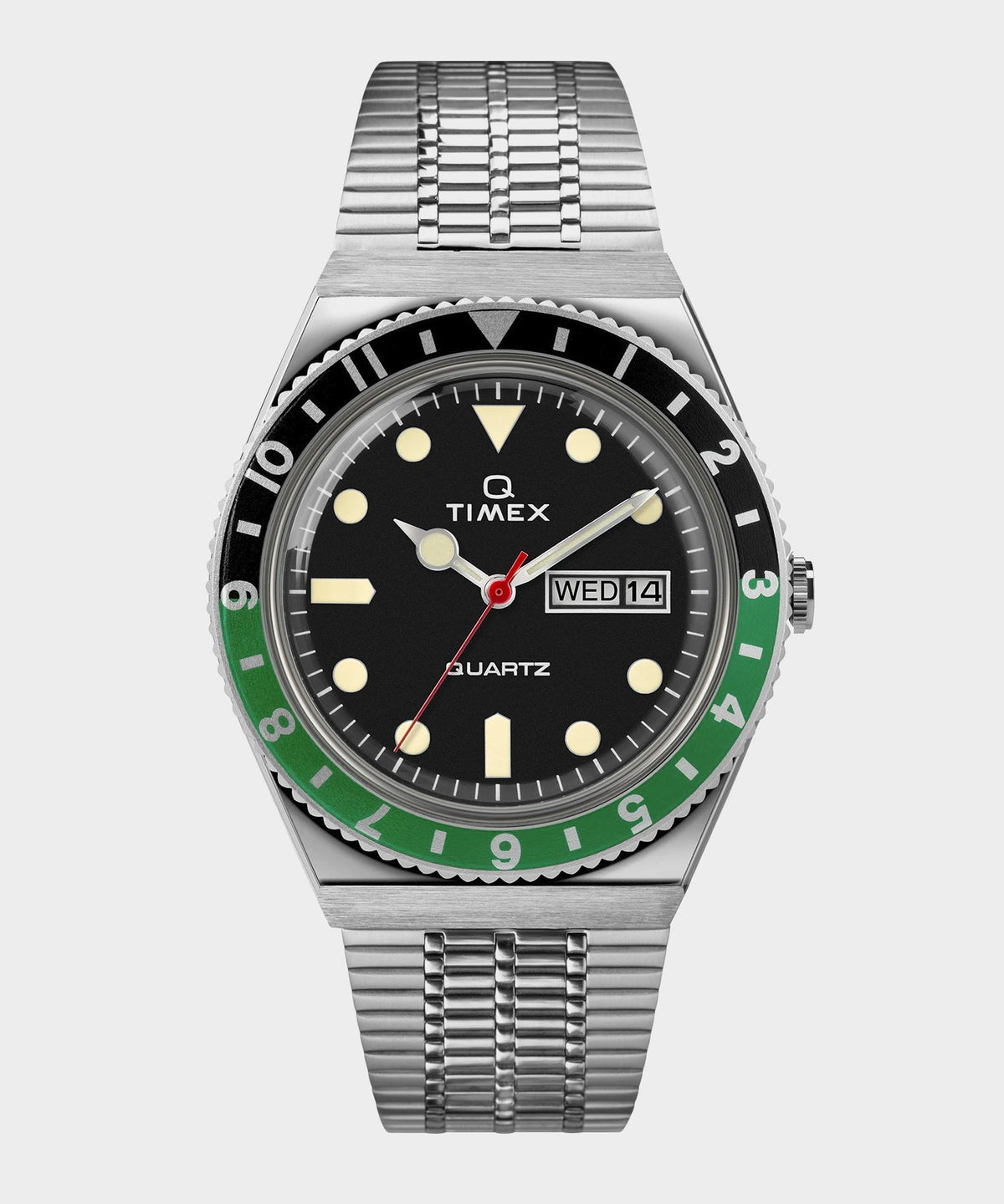 Todd Snyder Q Timex Reissue Black Dial with Black/Green Bezel Bracelet Watch - Black